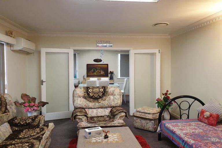 Photo of property in 314 Puhinui Road, Papatoetoe, Auckland, 2025