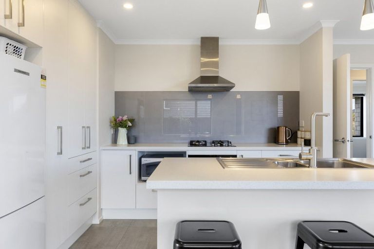 Photo of property in 22 Wai Terrace, Wharewaka, Taupo, 3330