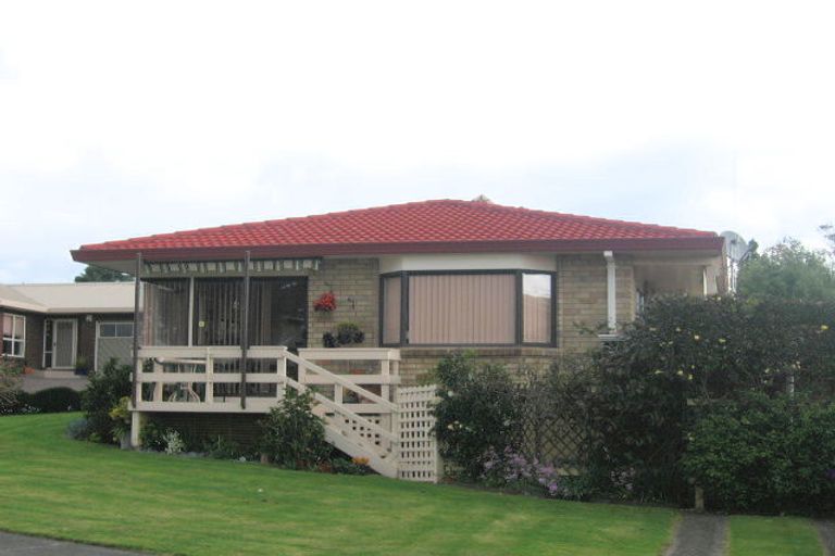 Photo of property in 2b Camellia Place, Greerton, Tauranga, 3112