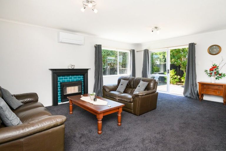 Photo of property in 7a Karamu Avenue, Takaro, Palmerston North, 4410