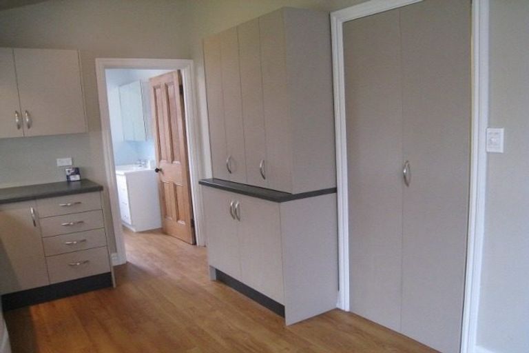 Photo of property in 24 Torrens Road, Hillmorton, Christchurch, 8024