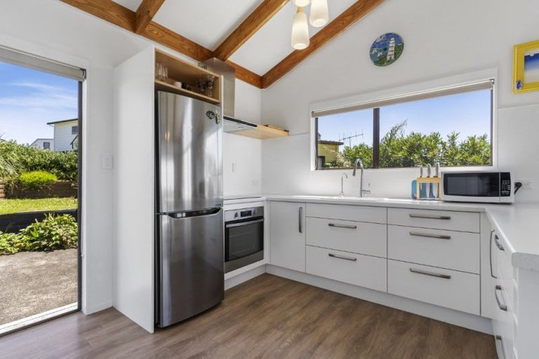 Photo of property in 435 Onemana Drive, Onemana, Whangamata, 3691