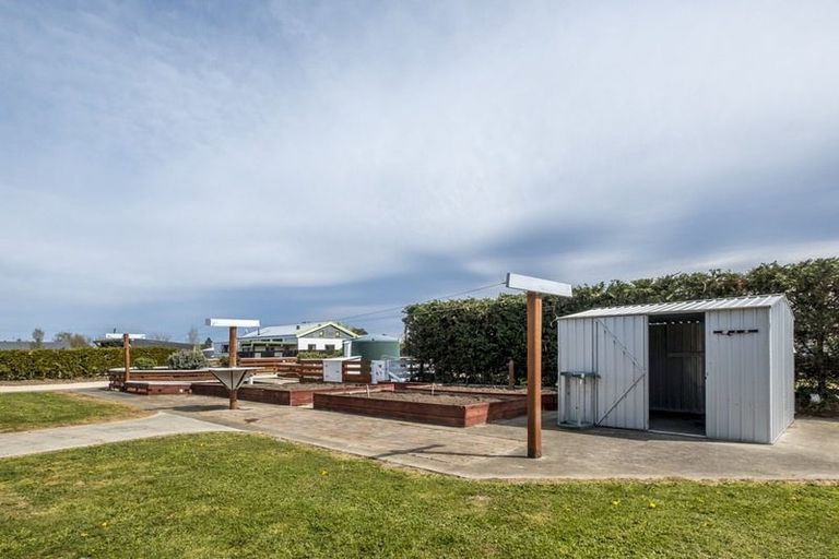 Photo of property in 11 Leslie Street, Culverden, 7392