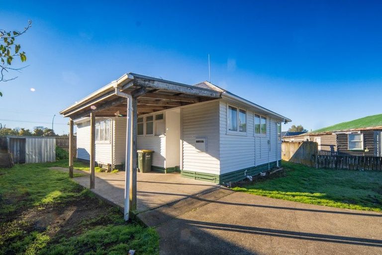 Photo of property in 7a Butler Place, Fairfield, Hamilton, 3214