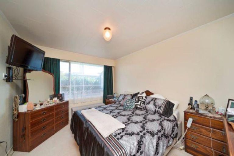 Photo of property in 202 Carrington Street, Vogeltown, New Plymouth, 4310
