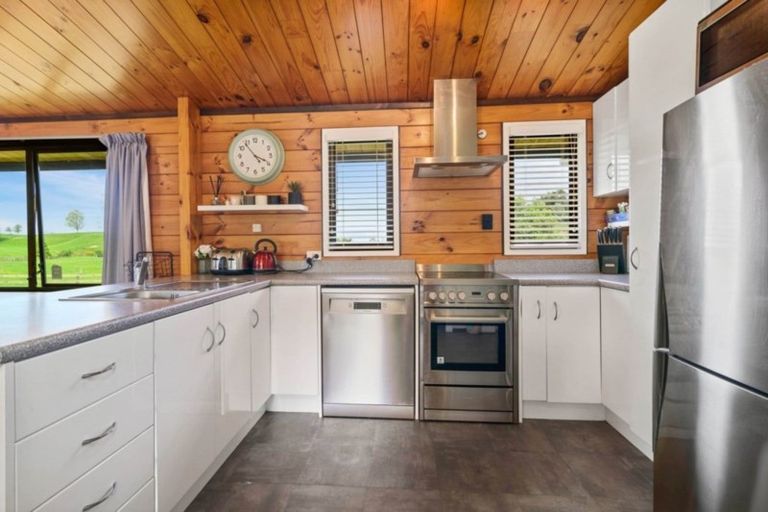 Photo of property in 615 Oturoa Road, Hamurana, Rotorua, 3072