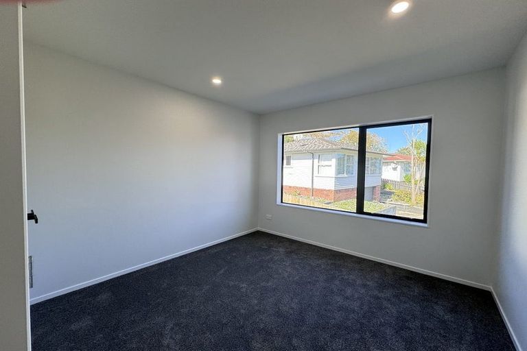 Photo of property in 8 Hobart Crescent, Wattle Downs, Auckland, 2103