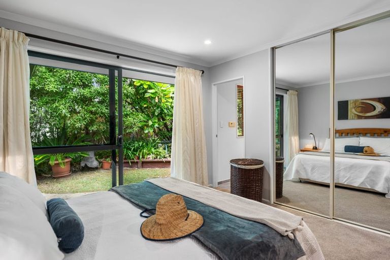 Photo of property in 59a Lonely Road, Fairview Heights, Auckland, 0632