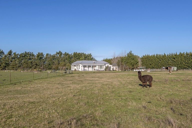 Photo of property in 1386 North Eyre Road, West Eyreton, Rangiora, 7475