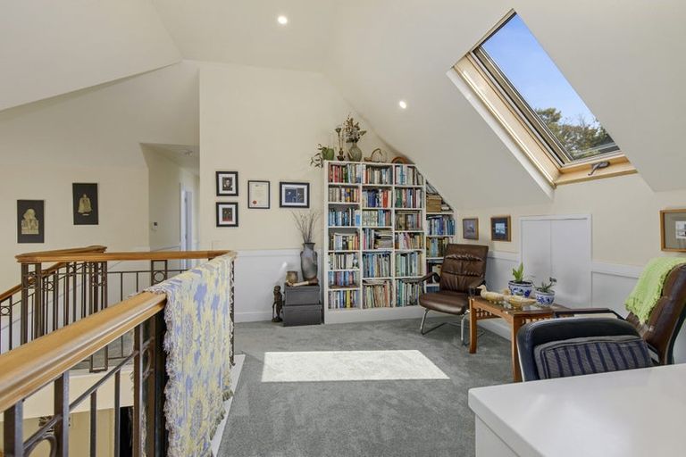 Photo of property in 1/20 Willoughby Street, Woburn, Lower Hutt, 5010