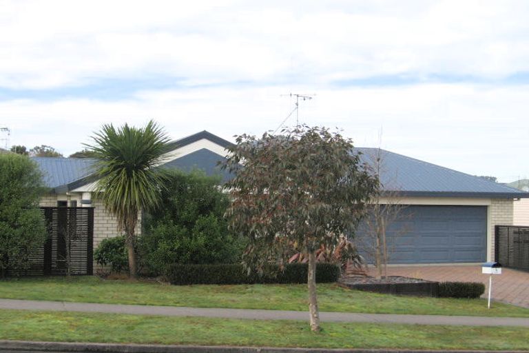 Photo of property in 3 Angus Street, Grandview Heights, Hamilton, 3200