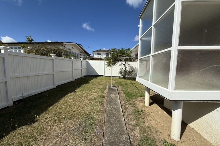Photo of property in 140a Selwyn Avenue, Mission Bay, Auckland, 1071