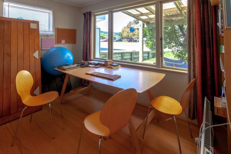 Photo of property in 100 Lindsay Road, Whangamata, 3620