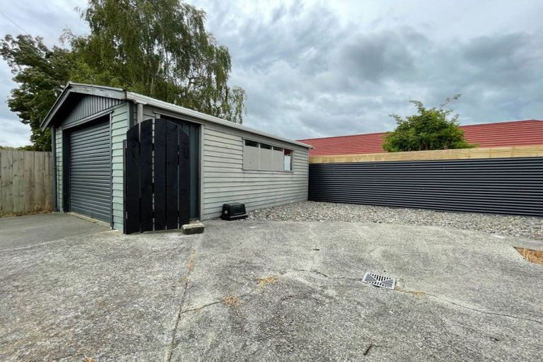 Photo of property in 20 Papakowhai Court, West End, Palmerston North, 4412