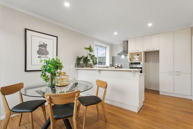 Photo of property in 51 Bourne Crescent, Papanui, Christchurch, 8053