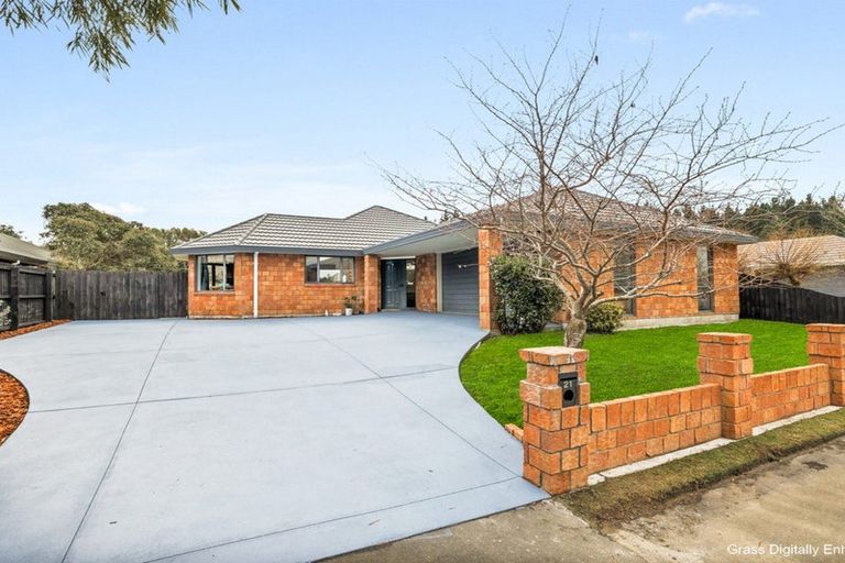 Photo of property in 21 Forest Drive, Parklands, Christchurch, 8083