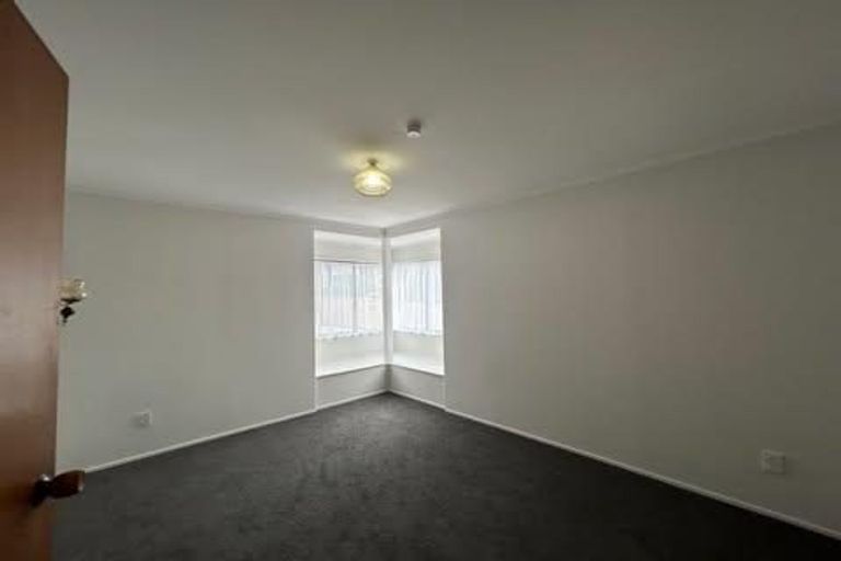 Photo of property in 11b Mountain Road, Western Heights, Rotorua, 3015