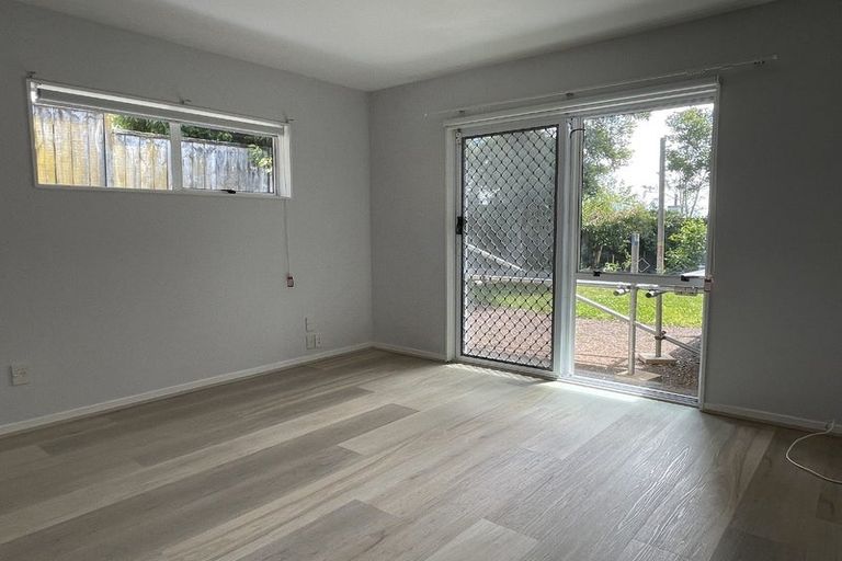 Photo of property in 97 Caribbean Drive, Unsworth Heights, Auckland, 0632