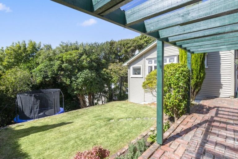 Photo of property in 14 The Drive, Tawa, Wellington, 5028