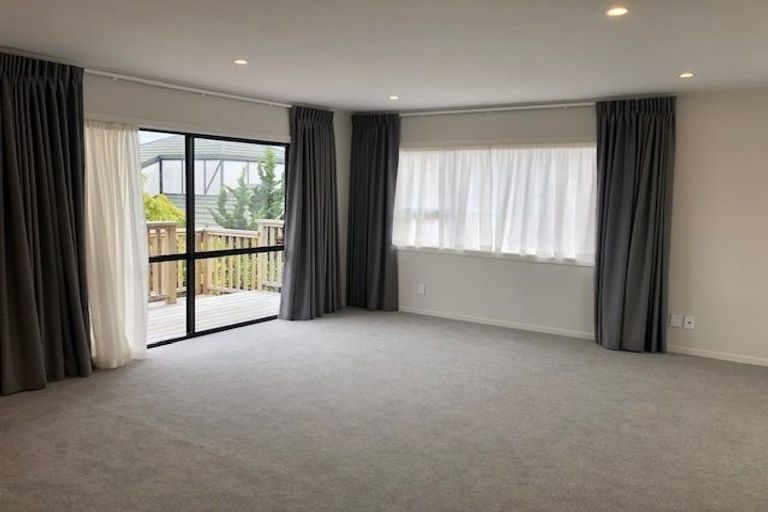 Photo of property in 2/48 Bayswater Avenue, Bayswater, Auckland, 0622