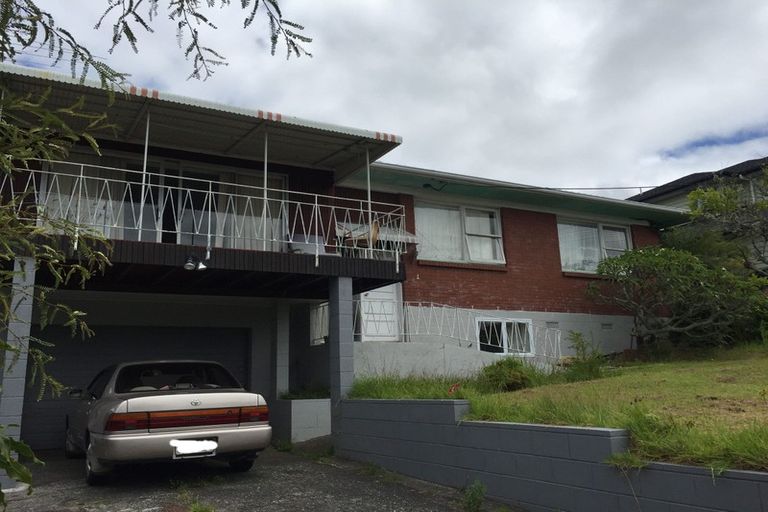 Photo of property in 15 Hauraki Crescent, Pinehill, Auckland, 0632