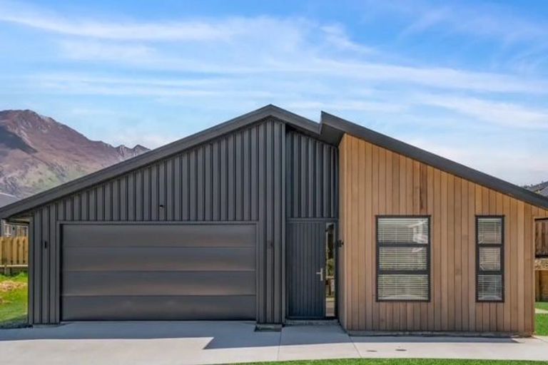 Photo of property in Northlake, 7 Riverslea Road, Wanaka, 9305