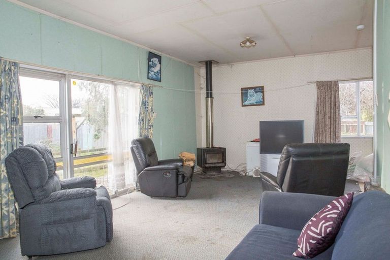 Photo of property in 10 Carlson Street, Dannevirke, 4930