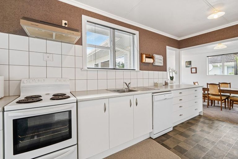 Photo of property in 23 Seddon Street, Takaro, Palmerston North, 4412