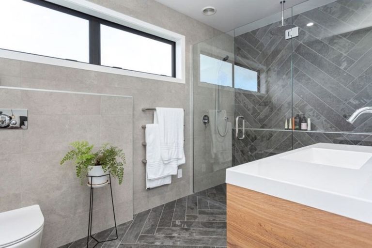 Photo of property in 23 Monarch Park Lane, Leamington, Cambridge, 3432