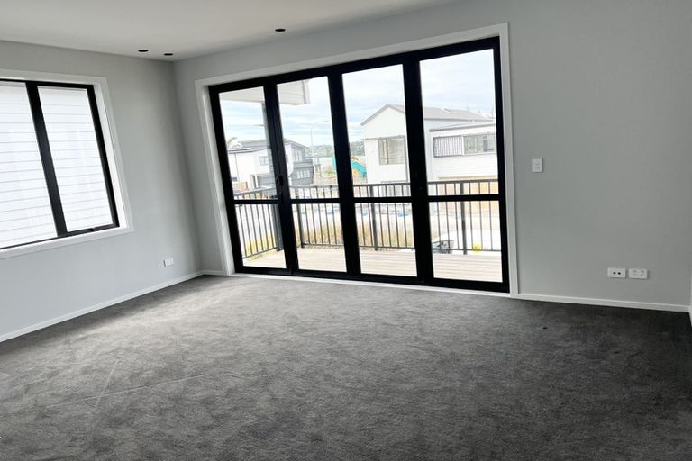 Photo of property in 3 Turbine Way, Hobsonville, Auckland, 0616