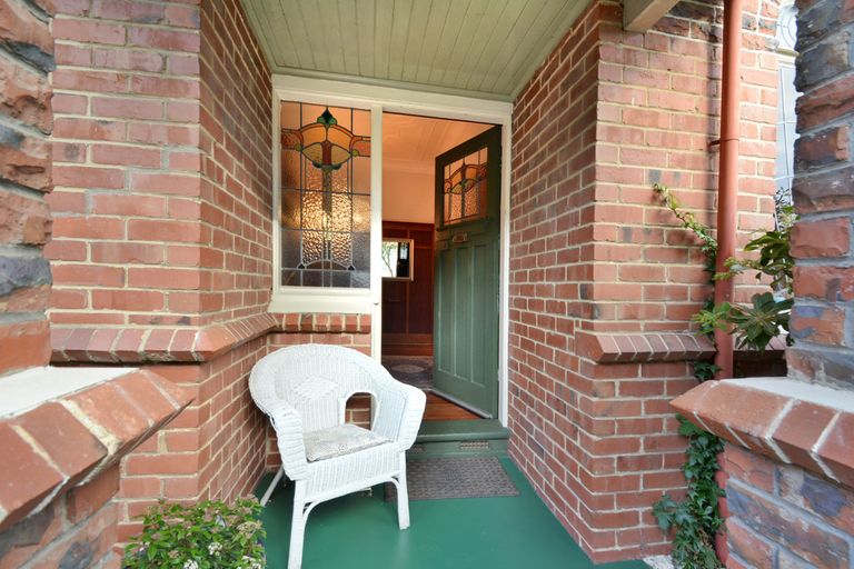 Photo of property in 8 Sunbury Street, Andersons Bay, Dunedin, 9013