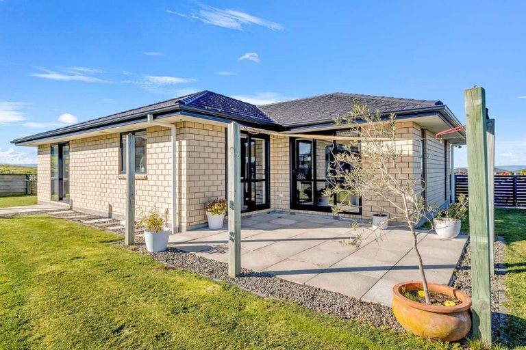 Photo of property in 28 Macdonald Heights, Feilding, 4702
