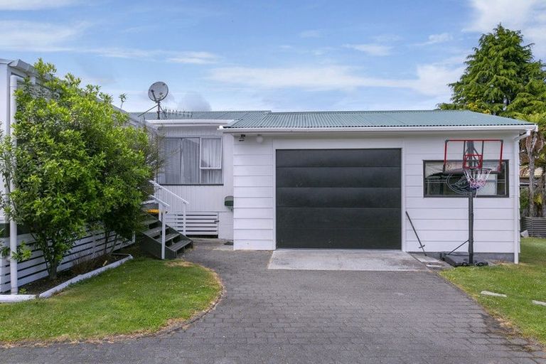 Photo of property in 65 Terence Street, Tauhara, Taupo, 3330