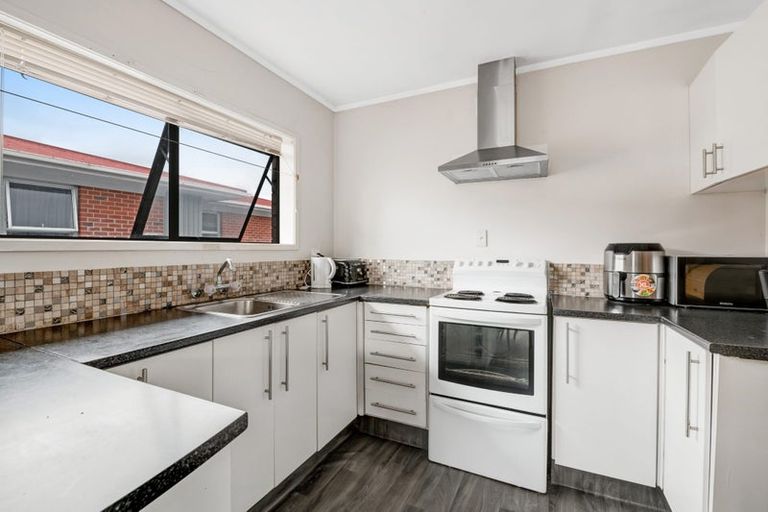 Photo of property in 1/140 Parkhurst Road, Parakai, 0830