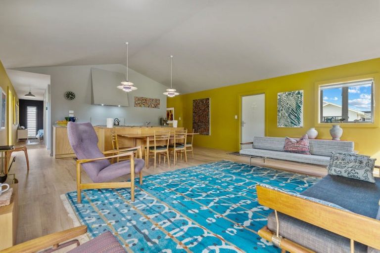 Photo of property in 1/26 Roberts Road, Lansdowne, Masterton, 5810