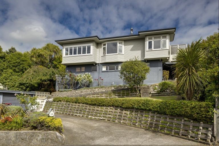 Photo of property in 18 France Road, Bluff Hill, Napier, 4110