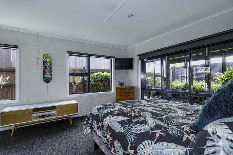 Photo of property in 393 Oceanbeach Road, Mount Maunganui, 3116