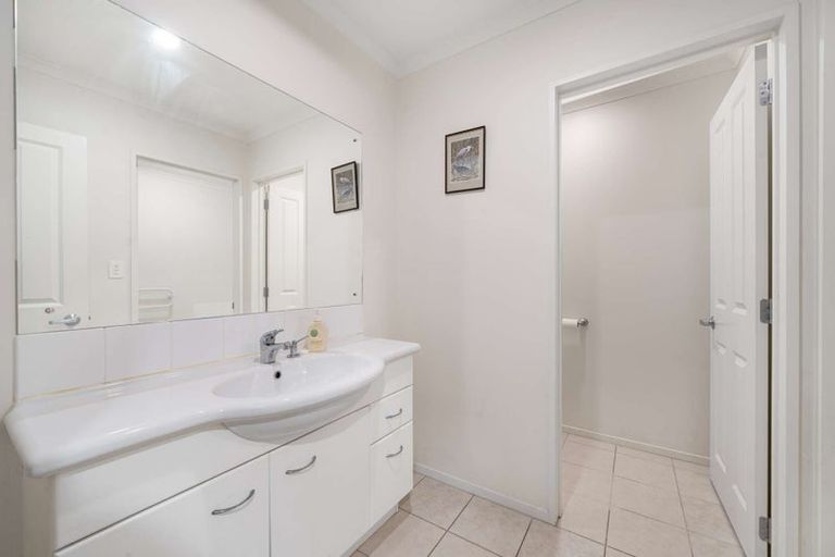 Photo of property in 58 Omana Avenue, Shelly Beach, Helensville, 0874