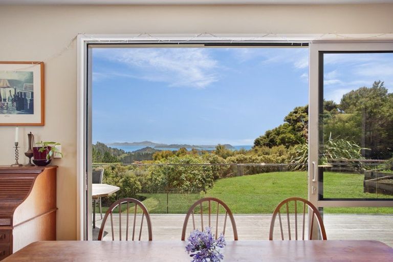 Photo of property in 34b Otamarua Road, Russell, 0272