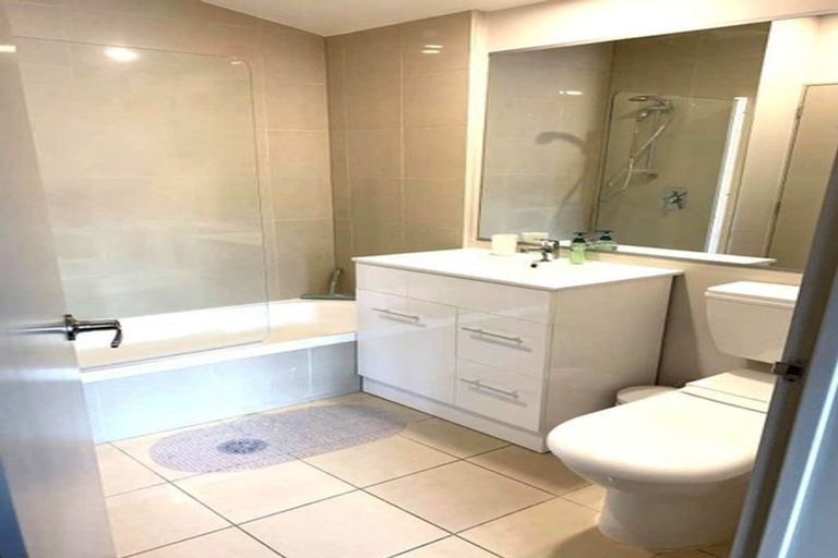 Photo of property in 19 Dovedale Place, Parnell, Auckland, 1010