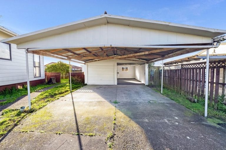 Photo of property in 261 Mahia Road, Weymouth, Auckland, 2103