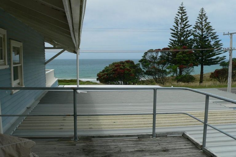 Photo of property in 62 Moana Road, Okitu, Gisborne, 4010