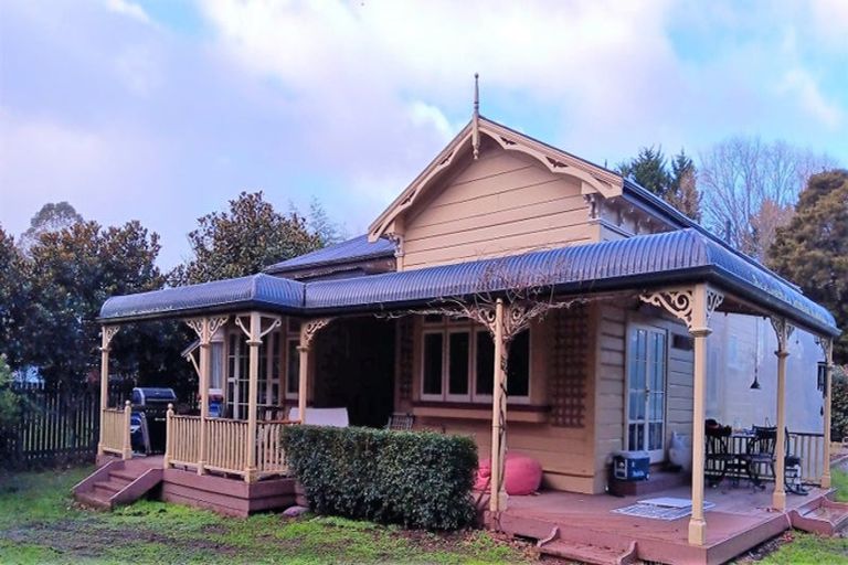 Photo of property in 60 Phillips Street, Tikokino, Waipawa, 4273