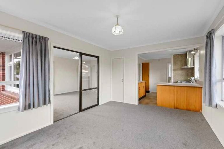 Photo of property in 19 Wentworth Street, Ilam, Christchurch, 8041