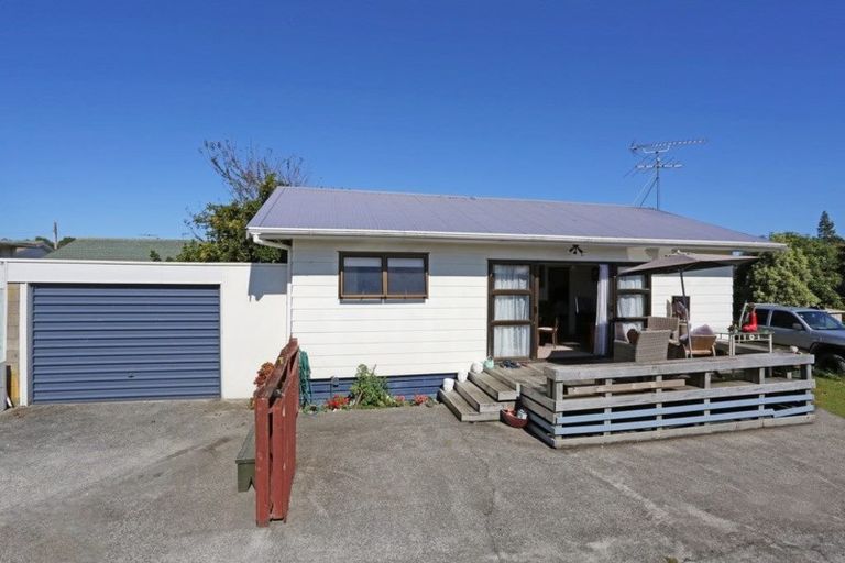 Photo of property in 14b Henderson Avenue, Tuakau, 2121