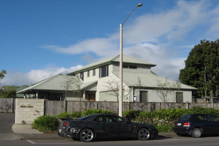 Photo of property in 2/21 Joll Road, Havelock North, 4130