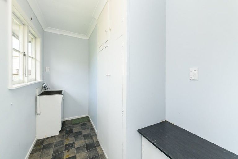 Photo of property in 34 East Street, Terrace End, Palmerston North, 4410