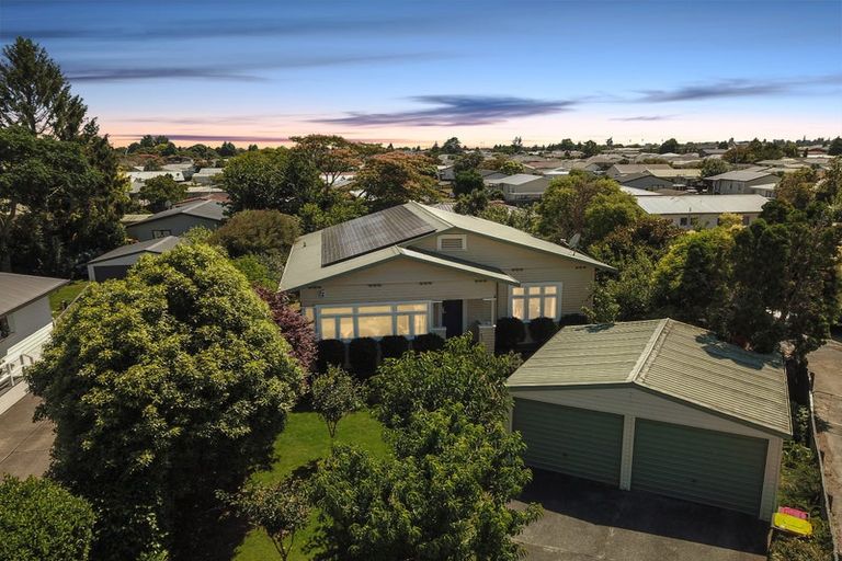 Photo of property in 17 Shelley Jane Place, Dinsdale, Hamilton, 3204