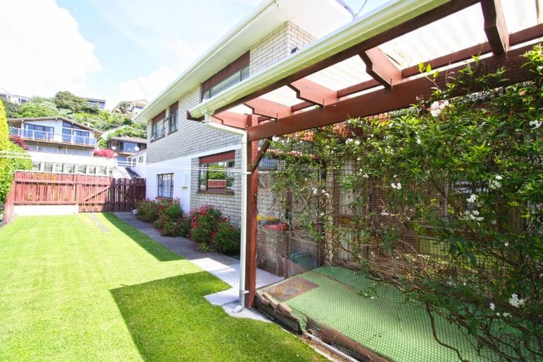 Photo of property in 2/10 Annandale Street, Lynmouth, New Plymouth, 4310