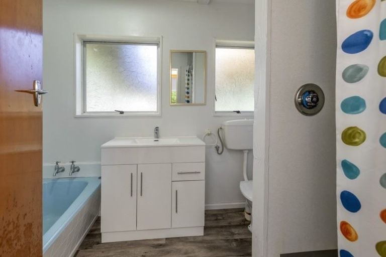 Photo of property in 23 Stirling Street, Levin, 5510